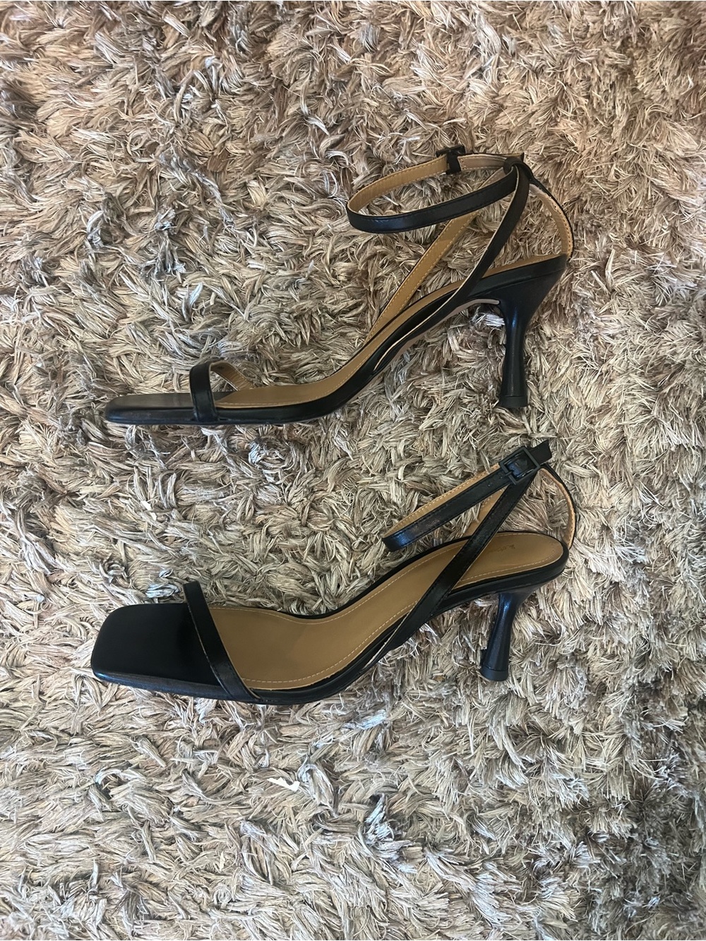 & Other Stories Black Leather Kitten Heeled Sandals 40/9